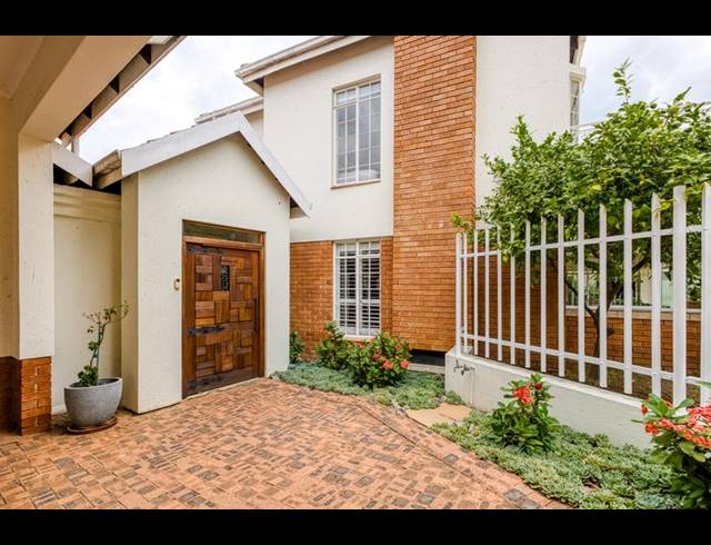 4 BEDROOM PROPERTY TO RENT IN DAINFERN GOLF ESTATE